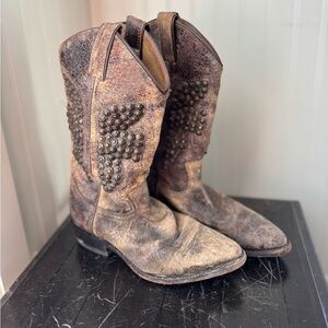 FRYE Billy Hammer Stud Boots